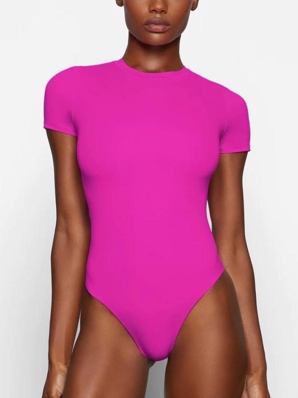 SKIMS Fits Everybody T-Shirt Bodysuit Limited Edition Fuchsia Size Medium